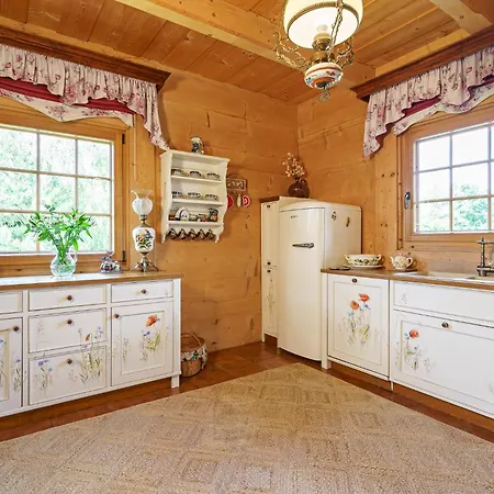 Dom Nad Jeziorem Mazury Kamien Holiday home Ruciane-Nida