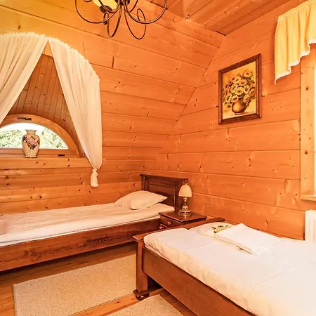 Dom Nad Jeziorem Mazury Kamien Holiday home Ruciane-Nida